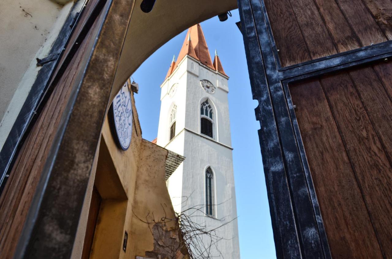 Apartments 3 In The Historic Part Of Znojmo Esterno foto