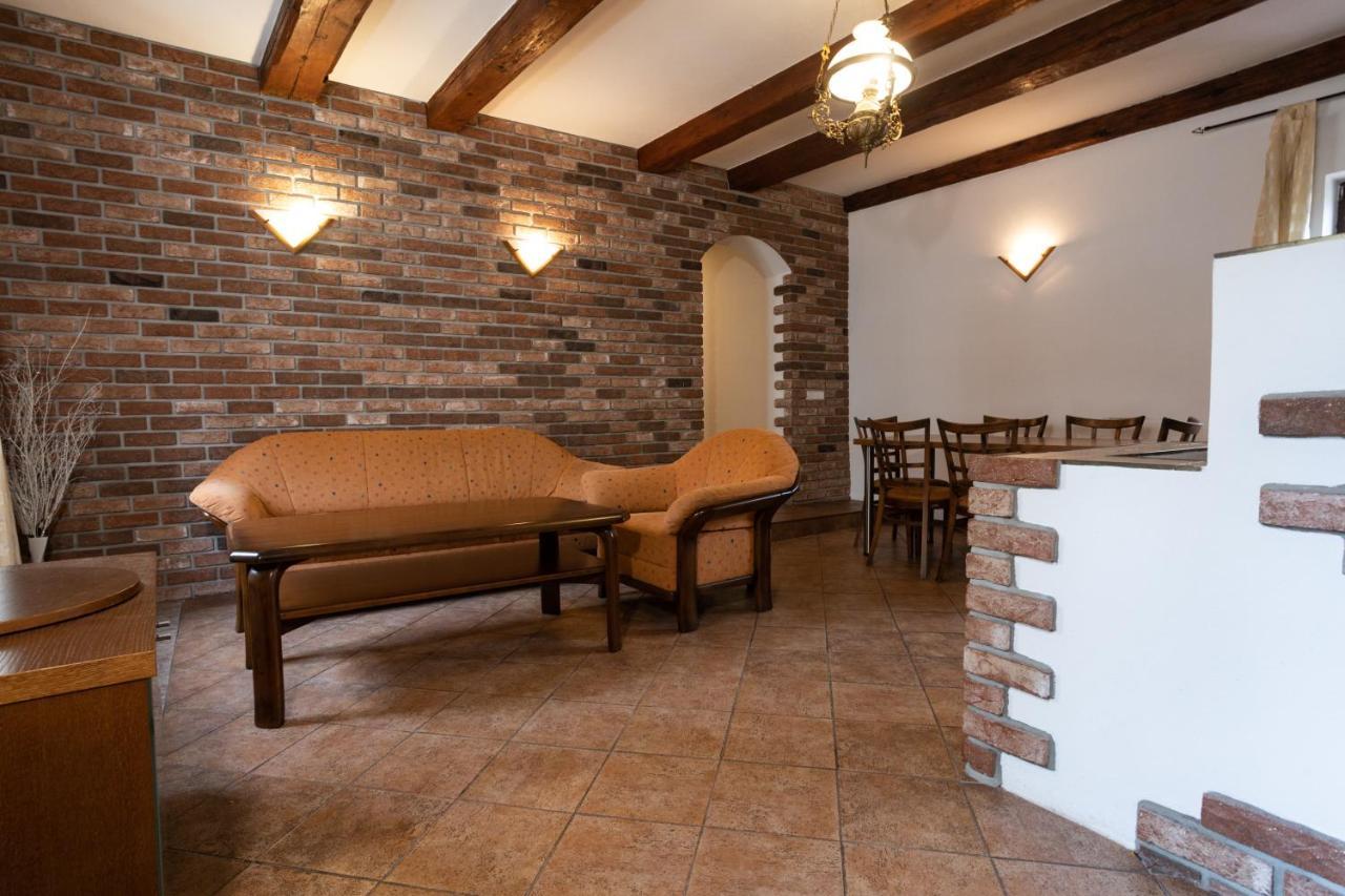 Apartments 3 In The Historic Part Of Znojmo Esterno foto